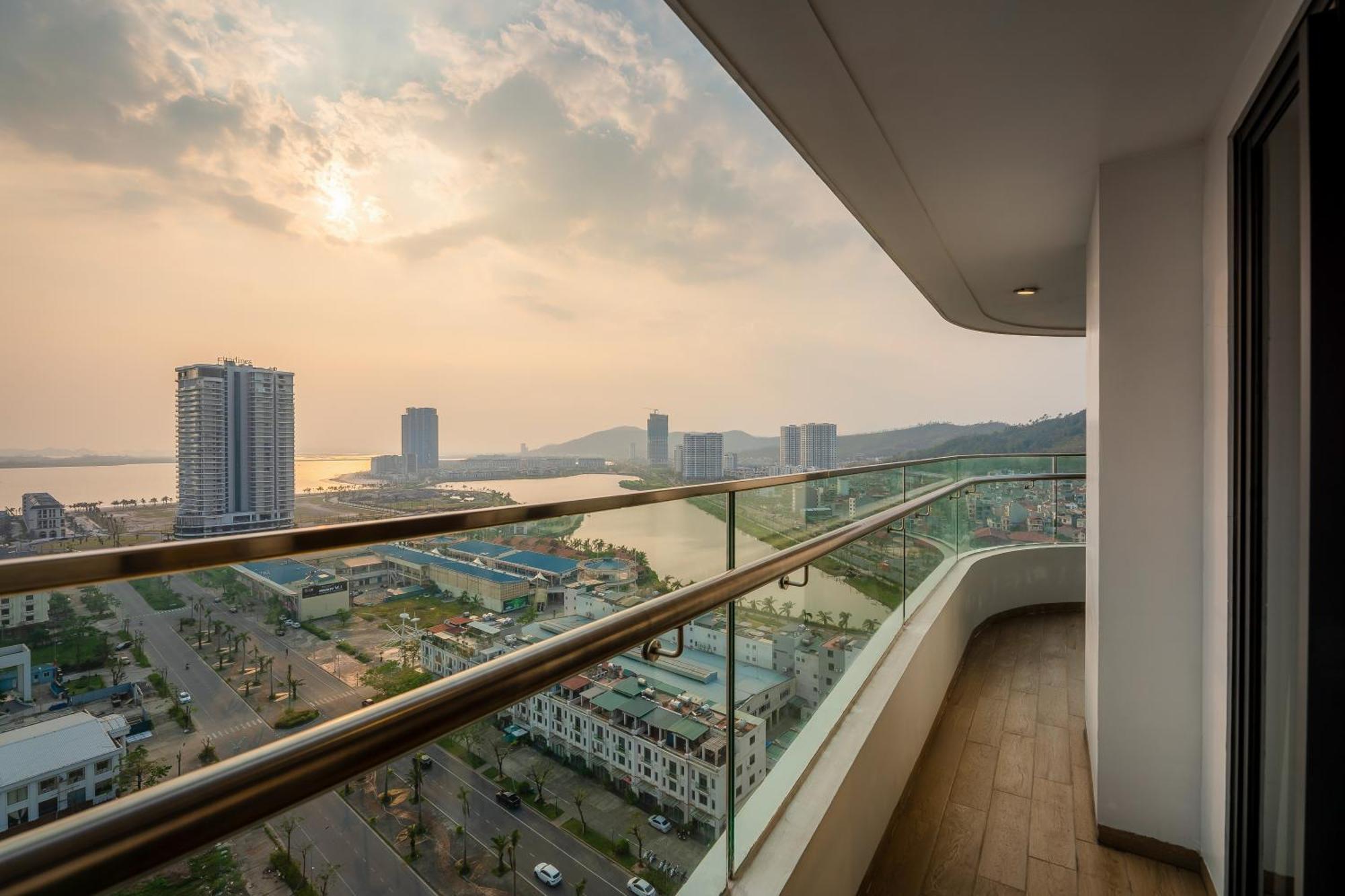 Delasea Ha Long Hotel Exterior foto